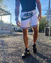 Load image into Gallery viewer, Dio Black Basketball Shorts
